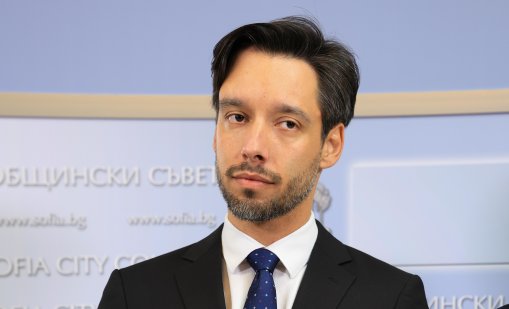 Бонев за заплатите: Не могат да се вдигнат нито с 400, нито с 300 лв. на калпак