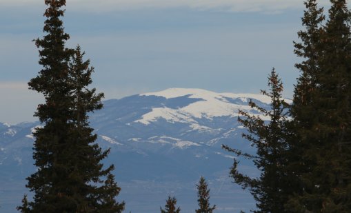 Ясно, тихо и слънчево е времето в планините
