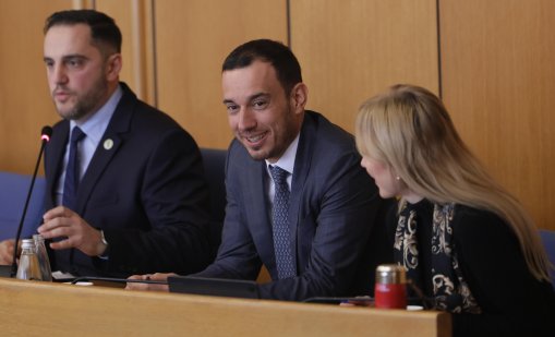 СОС одобри небостъргача в "Младост", "Спаси София" плаши с блокада