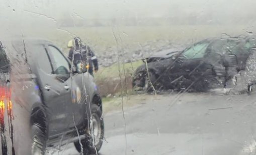 Петима души са пострадали след тежка катастрофа край Ямбол 