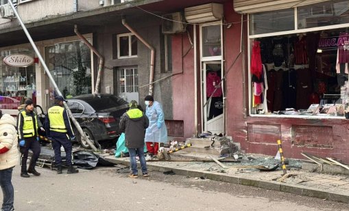 Трагедията преди Коледа: Две жени са загинали в тежката катастрофа във Варна СНИМКИ/ВИДЕО