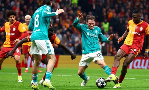 &ldquo;Галатасарай&rdquo; надделя над &ldquo;Ливърпул&rdquo; в Истанбул