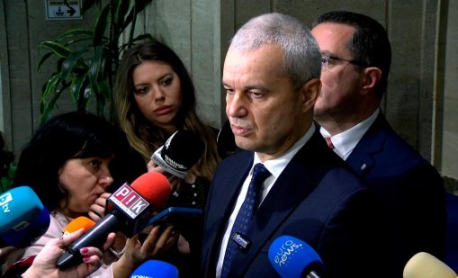 Костадинов: Гюров е единственият, който не е свързан с Пеевски и Борисов 