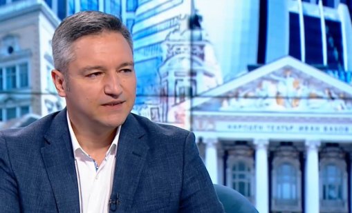 Вигенин: Действията на "Възраждане" в ЕП са опит да се внуши, че България не е готова за еврото