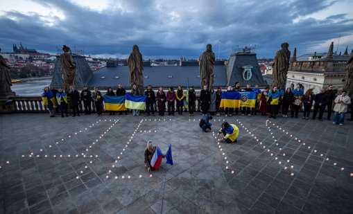Какво се случва, след като отвлечените от Русия деца се завърнат в Украйна?