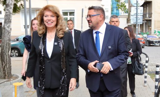 Кирил Вълчев е предложението на Йотова за вицепрезидент (СНИМКИ)