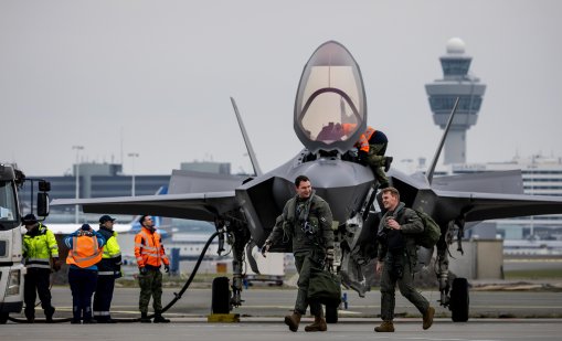 Защо новите изтребители F-35 Stealth се доставят без радар?