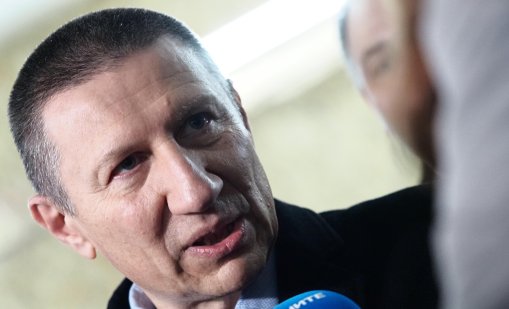 Ако Сарафов сам не си подаде оставката, трябва да бъде отстранен