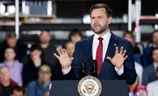 Иран иска Ванс на масата за преговори, Тръмп изпраща 15-точков план 