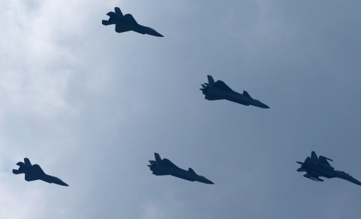 Ескалация във въздуха: Китай разполага J-20A край Тайван