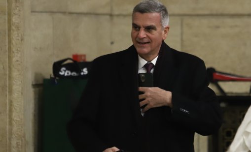 Стефан Янев: Живеем в много сложен свят