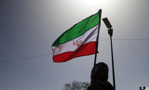 Иран отхвърля 48-часово примирие, Израел под ракетен обстрел