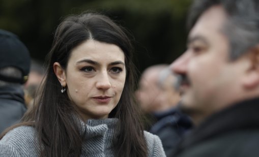 Лена за договора с Украйна: Плашенето, че "ще ни вкарат във война" вече не върви