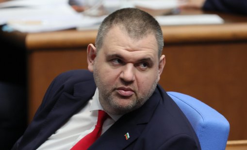 ПГ на ДПС: Искаме Демерджиев да бъде изслушан в НС за клеветнически твърдения за Пеевски 