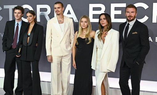 Вечерта на Виктория – семейство Бекъм и Spice Girls на червения килим