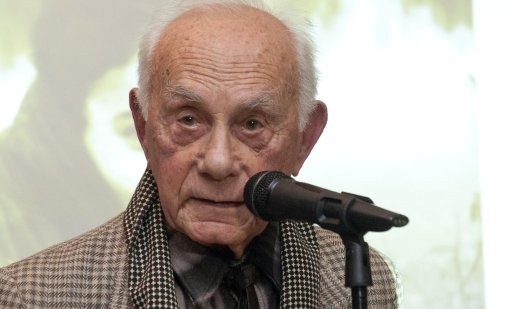 Прощаваме се с поета Найден Вълчев, автор на "Една българска роза"