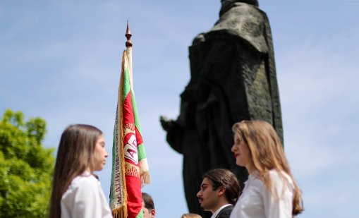 В кадър: Почитаме светите братя Кирил и Методий