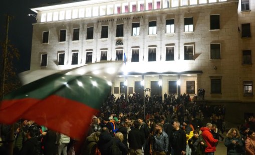 Управляващите се изнервят, не могат лесно да прокарат бюджета