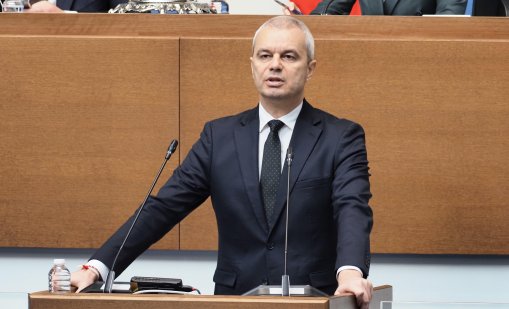  "Възраждане" захапаха посланика ни в Молдова, не защитавал националните интереси