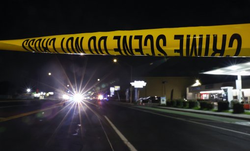 Вероятно убийство-самоубийство: Намериха американец и 9-годишия му син застреляни