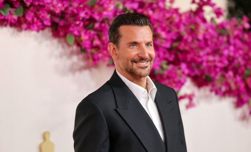 Решено: Брадли Купър ще режисира предисторията на "Бандата на Оушън"