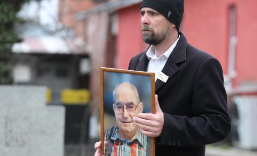 В кадър: Приятели и колеги изпратиха Минчо Празников