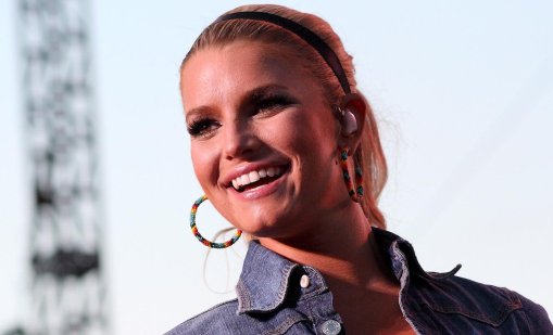 Джесика Симпсън преживя бившия съпруг, с ново гадже е 