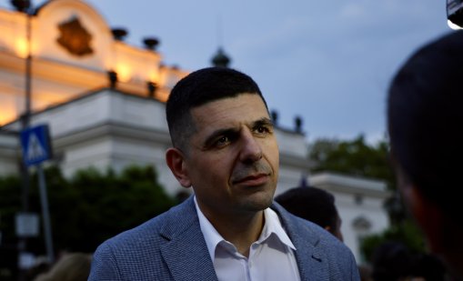 Ивайло Мирчев: Премиер номер 2 е недоволен от номер 3