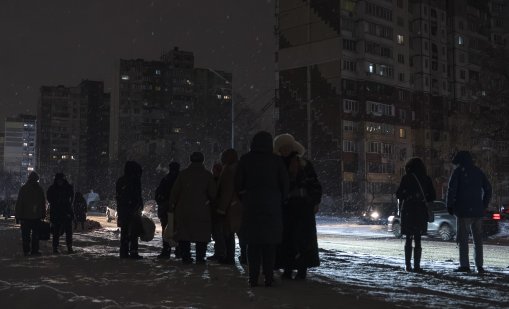 Поне един човек загинал при руски атаки срещу Харков и Киев 