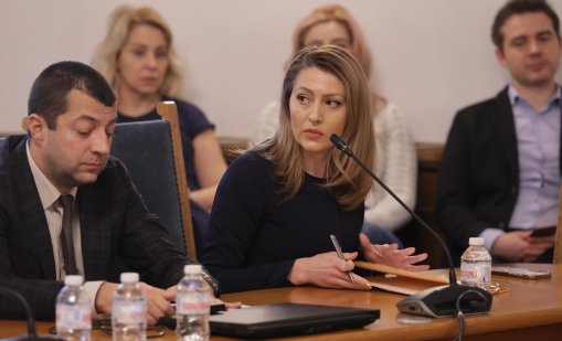 На изборите: Ще сканираме бюлетините, ако не купим - гласуваме по старому