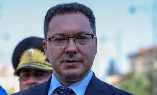 Митов за незаконната фабрика: Има задържани при акцията на ГДБОП 