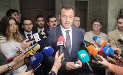 БСП: Искаме пълна забрана на никотиновите паучове, торбички и снусове