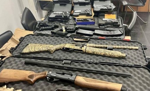  ГДБОП и Агенция "Митници" разкриха канал за трафик на оръжия от България към РСМ 