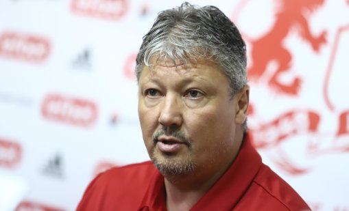 Любо Пенев е приет по спешност в германска клиника, бори се с онкологично заболяване