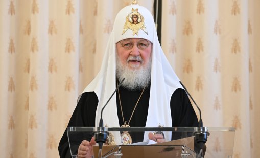 Руската църква ще плаши Украйна на фронта с мощи на средновековен княз