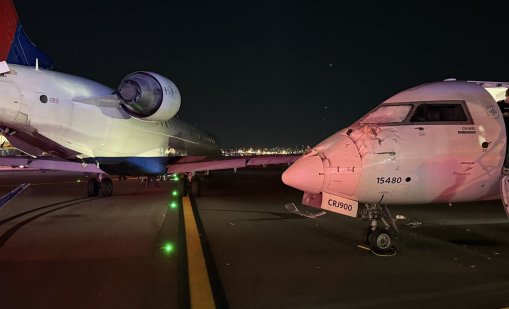 Пътник на Delta Airlines за инцидента: Хаос на борда, бяхме напълно смачкани
