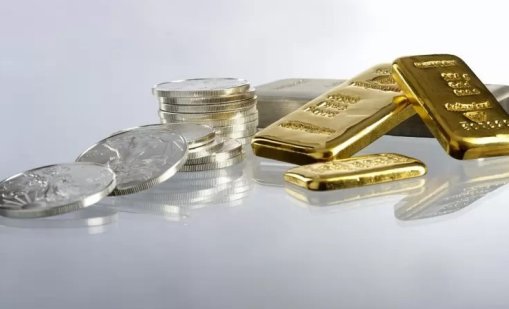 Среброто изпревари златото като инвестиция №1 на 2025