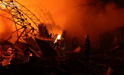 Двама души бяха убити при руски удари в Украйна