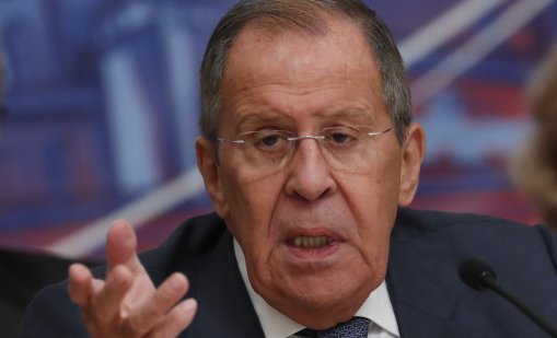 Какво се случва с Лавров и дали "всичко е нормално"?