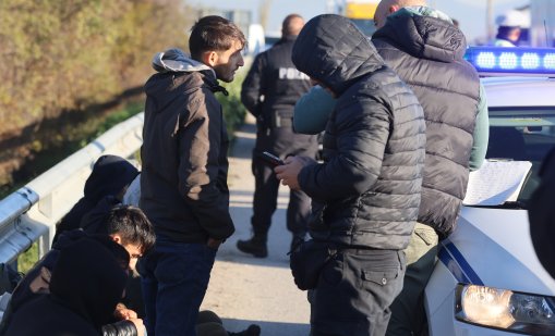 ЕС прие по-строги правила за връщане на мигранти