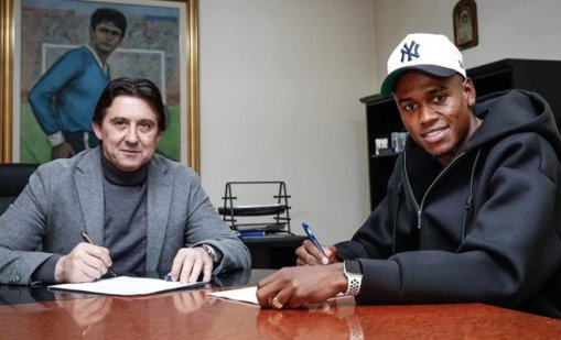 "Левски" официално представи Хуан Переа