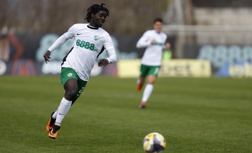 Берое победи Спартак Варна като гост с два късни гола