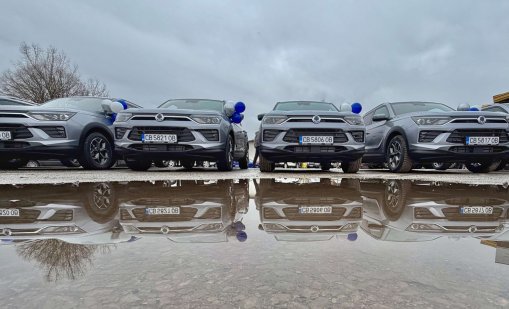 Ще опазват защитените зони от "Натура 2000" с нови вископроходими коли СНИМКИ