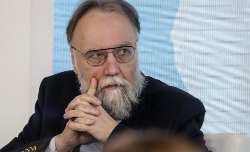 Дугин: Достъпът до интернет трябва да се заслужи ВИДЕО