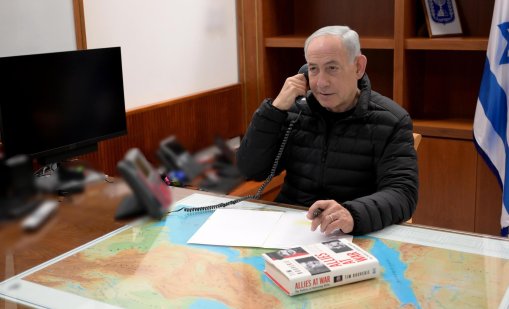 Нетаняху публикува видео в отговор на слуховете, че е мъртъв