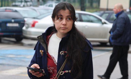 Убийството на Пейо Пеев: Габриела не иска домашен арест, имала оферта за работа