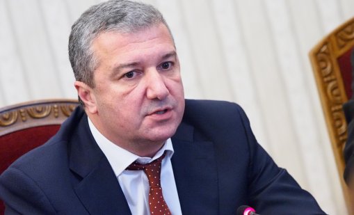 Драгомир Стойнев няма да е в листите на БСП, НС се превърнало в ТикТок студио