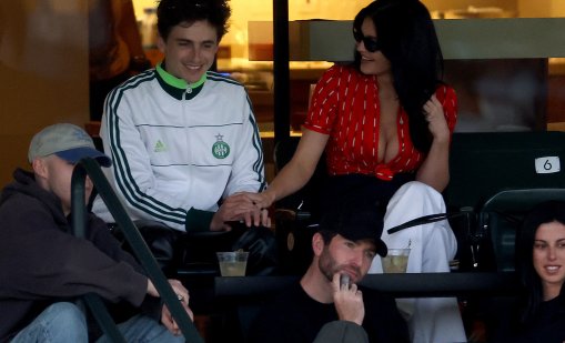 Тимъти Шаламе и Кайли Дженър си взимали почивка, но още са заедно