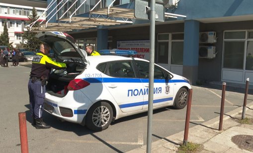 Откриха труп на поляк зад хипермаркет в Бургас