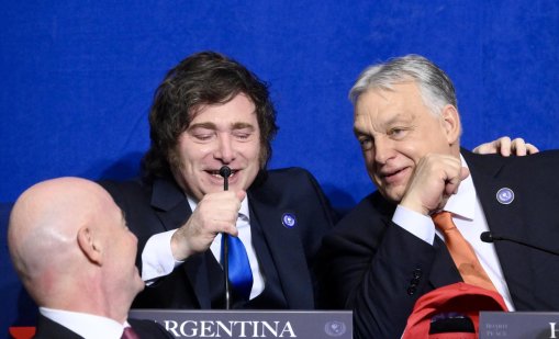 Орбан и Хавиер Милей "купонясваха" по време на "Съвета за мир" на Тръмп ВИДЕО